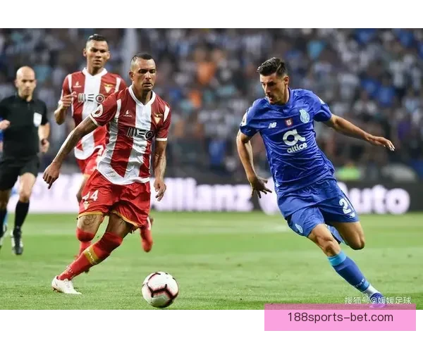 波尔图与法马利康激战平局阿尔贝托首开纪录皮涅罗扳平比分